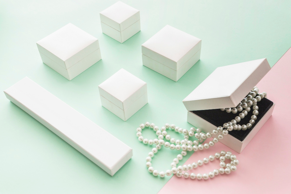 an image of customized jewellery box