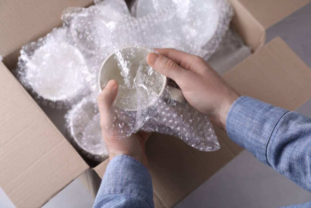 how to pack glass for shipping